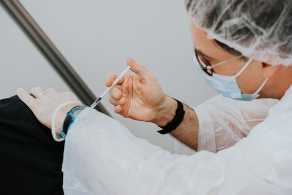 Autorisation du vaccin NOVAVAX en France