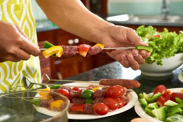 Recettes de salades originales pour accompagner votre barbecue