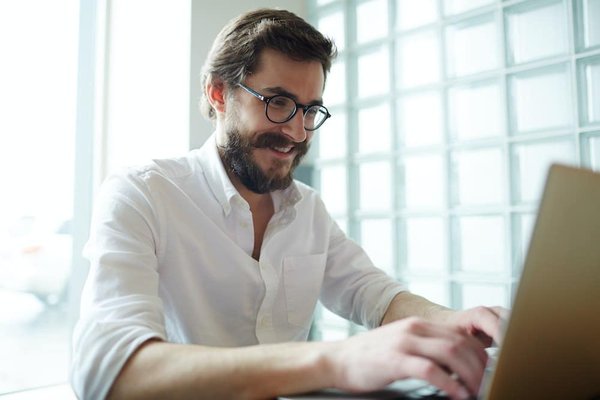 Phi Santé : un moyen qui facilite votre recrutement.
